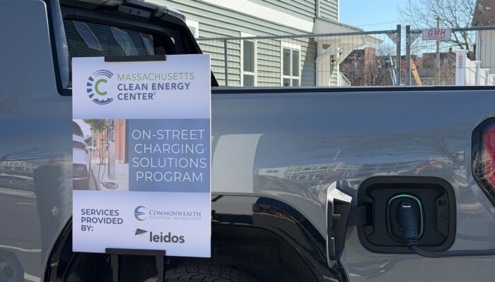 CET Installs On-Street Chargers in Holyoke